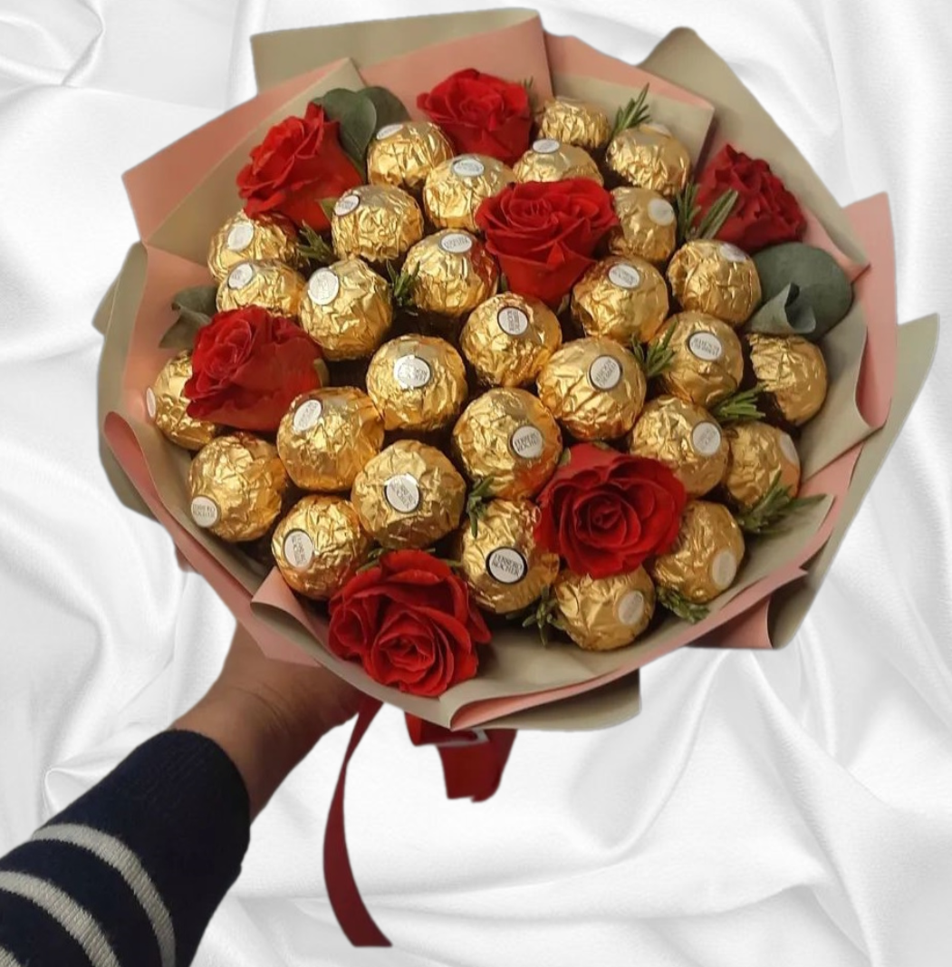 Букет из 15 конфет Ferrero Rocher